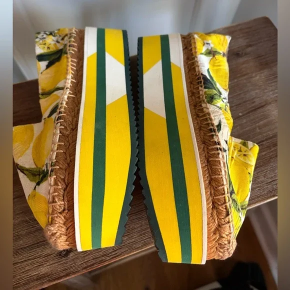 Dolce & Gabbana Yellow Lemon Print Platform Espadrilles - Picture 6 of 10
